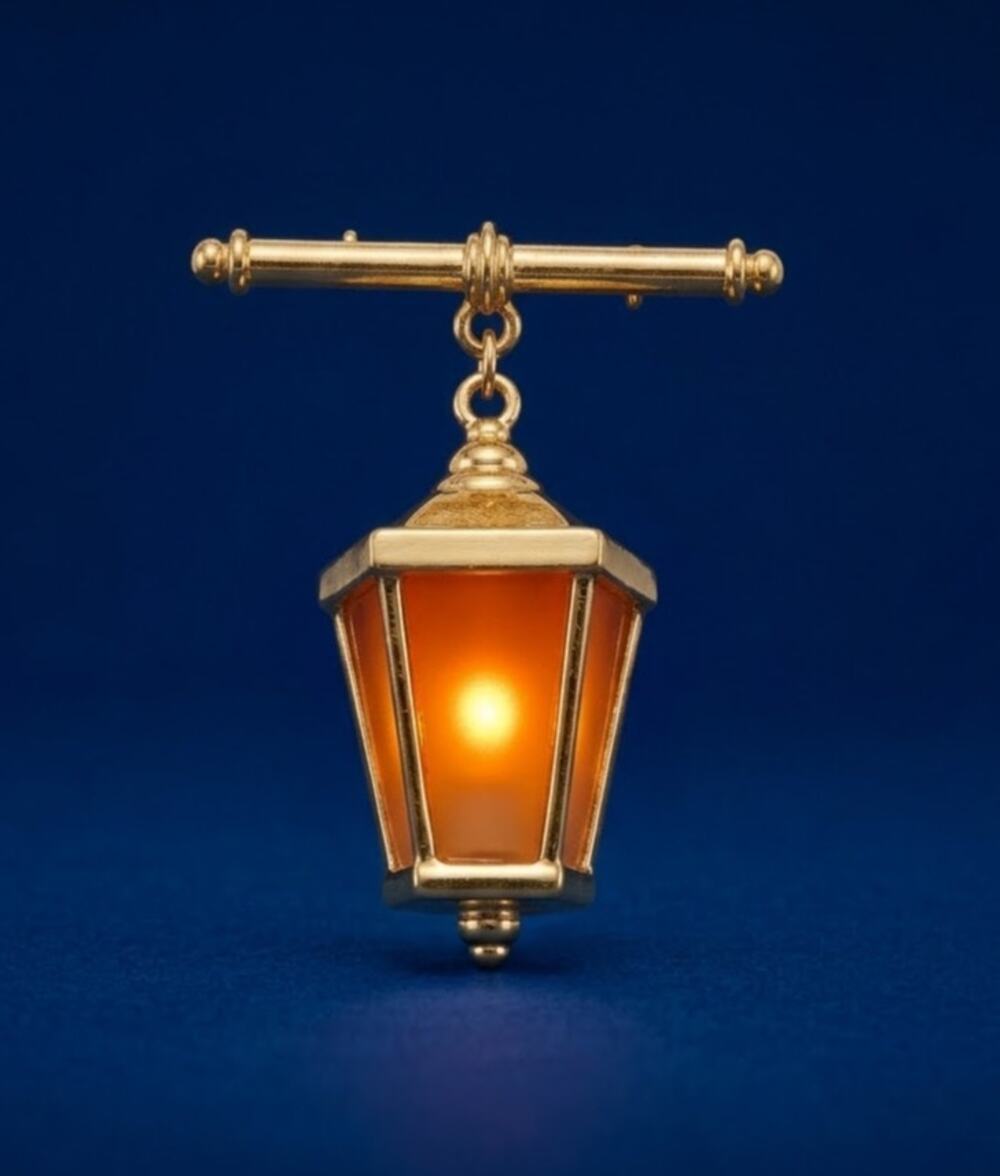 Vintage Avon x Thomas Kinkade Light Up Lantern Brooch Pin Home for the Holidays